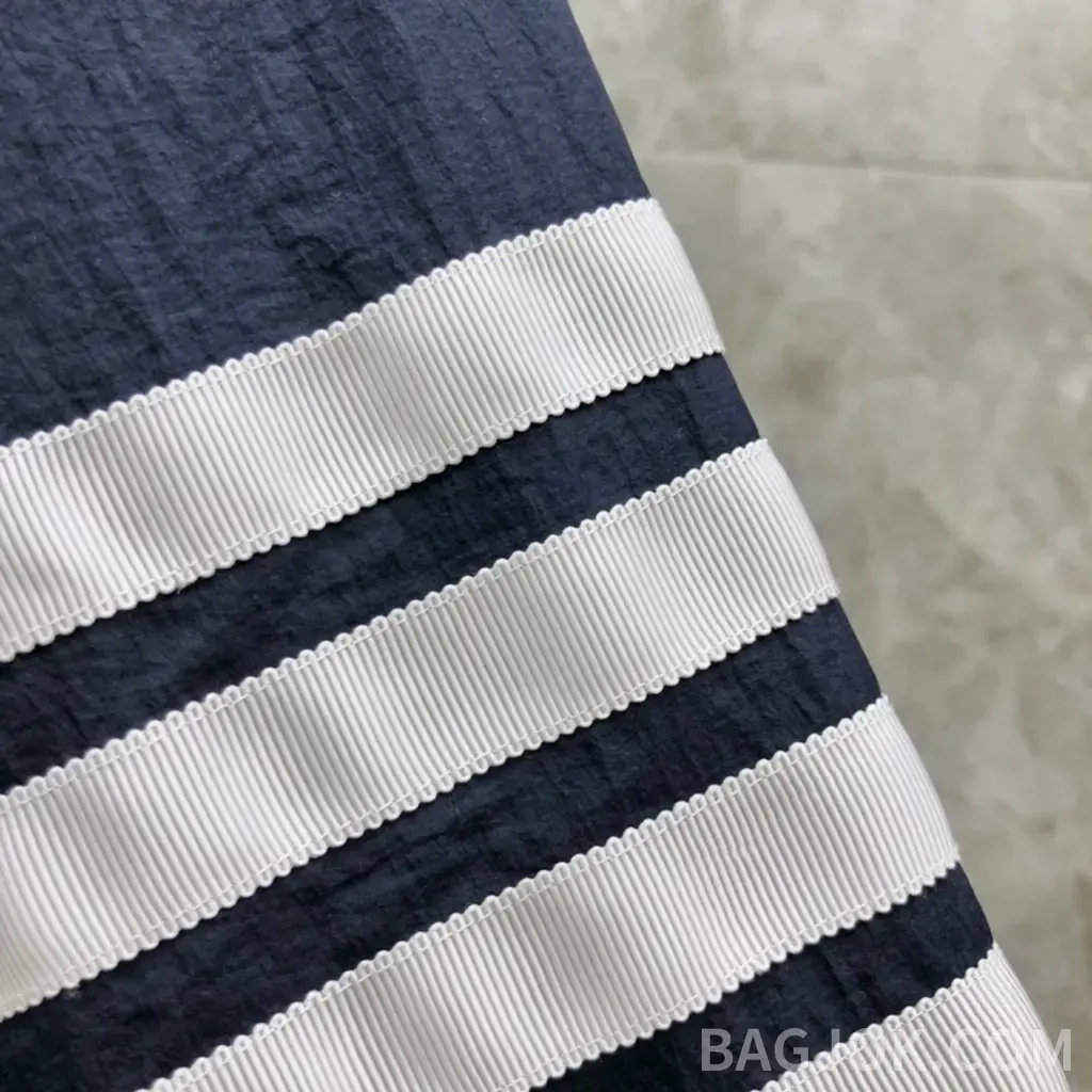 톰브라운 THOM BROWNE 시그니처 4-바 후드 집업 자켓 상세 이미지