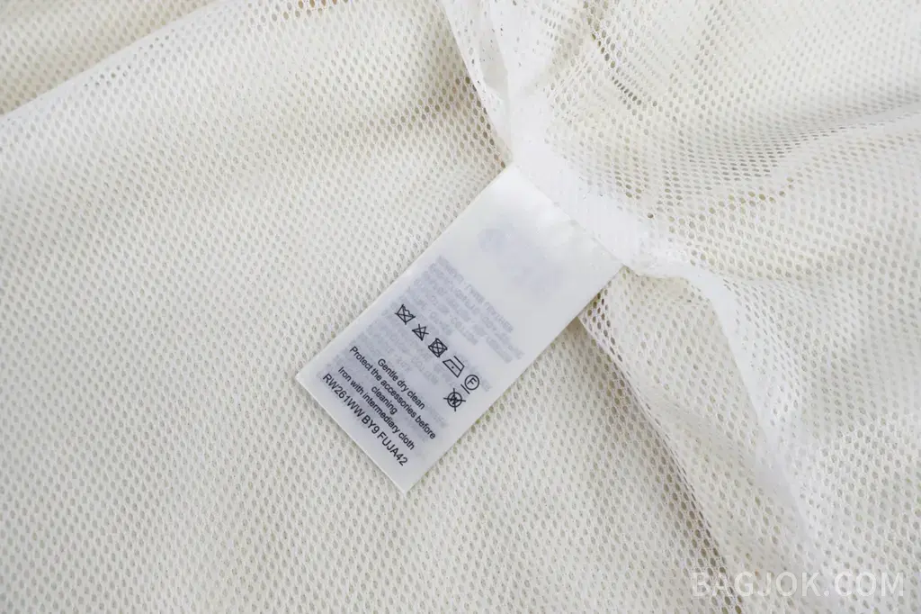 루이비통 LOUIS VUITTON 쉐르파 플리스 후드 집업 상세 이미지