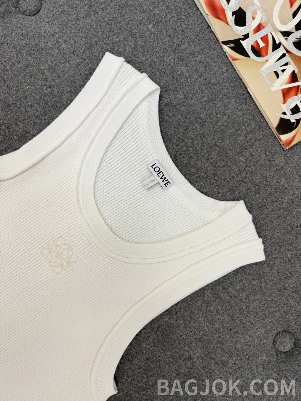 로에베 LOEWE 아나그램 자수 립 탱크탑 상세 이미지