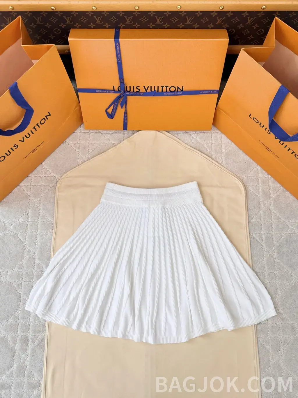 루이비통 LOUIS VUITTON 케이블 니트 리본 플리츠 스커트 상세 이미지