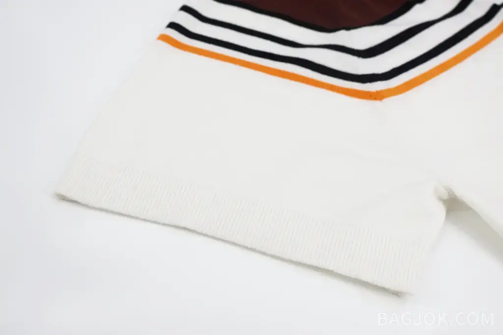 펜디 FENDI 컬러 블록 스트라이프 폴로 셔츠 상세 이미지