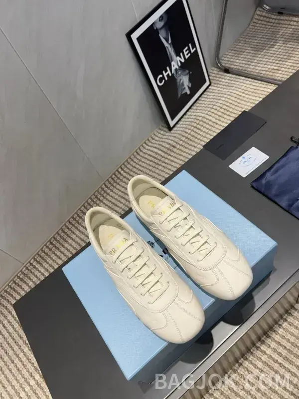 프라다 프라다 스니커즈 25SS 상세 이미지