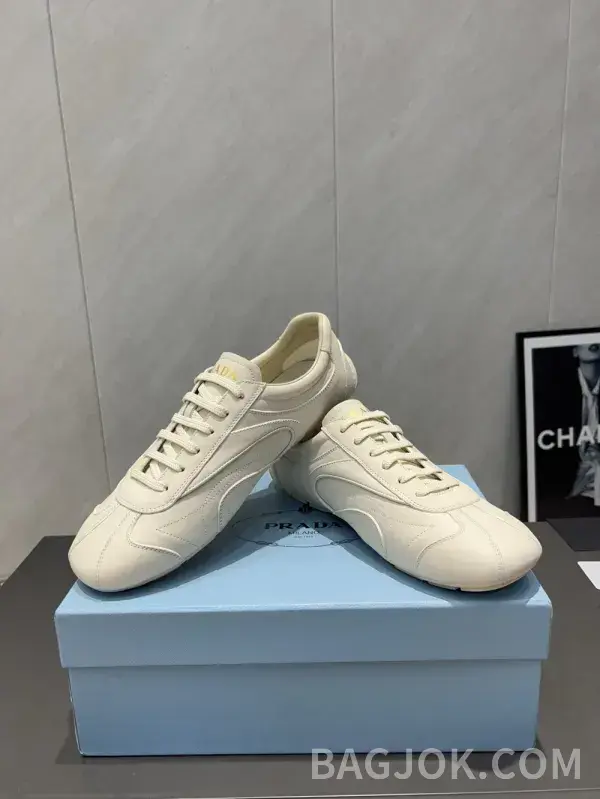 프라다 프라다 스니커즈 25SS 상세 이미지
