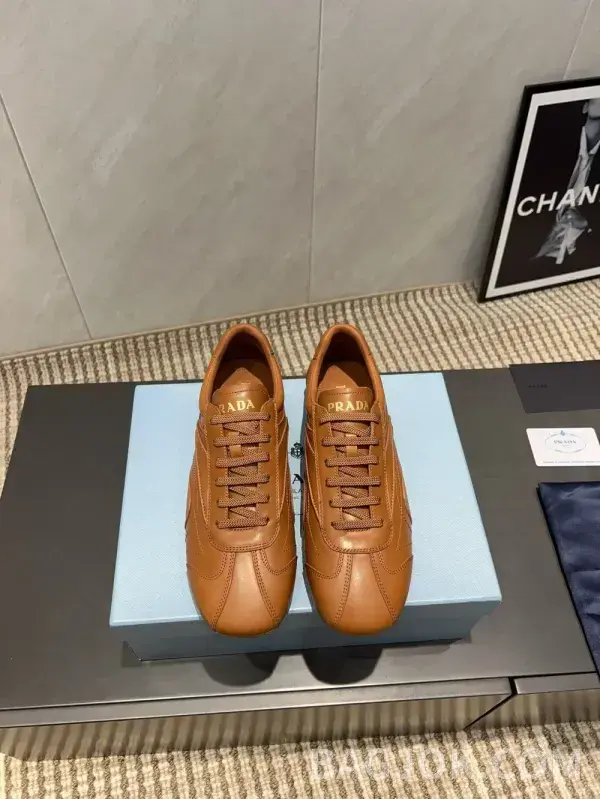 프라다 프라다 스니커즈 25SS 상세 이미지