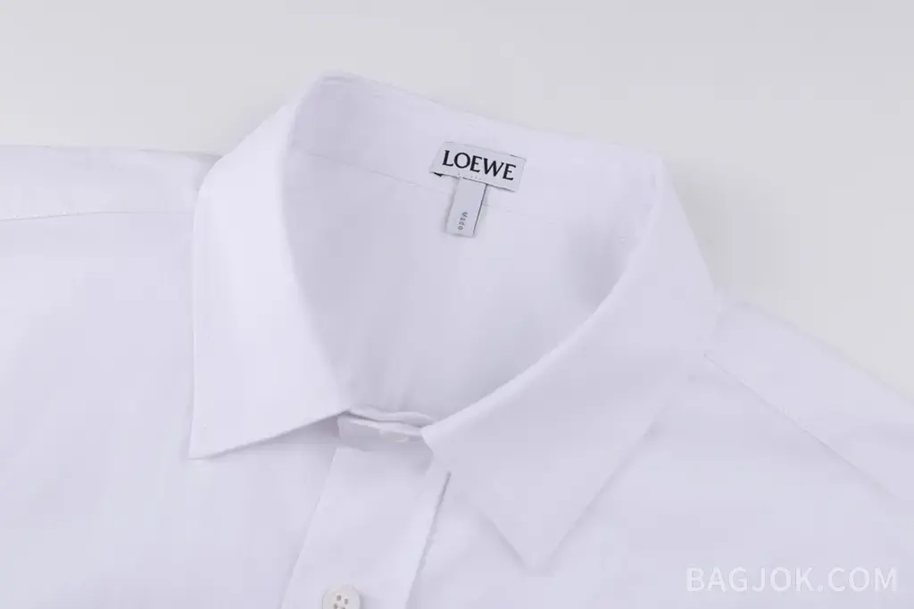 로에베 LOEWE 아나그램 자수 코튼 셔츠 상세 이미지