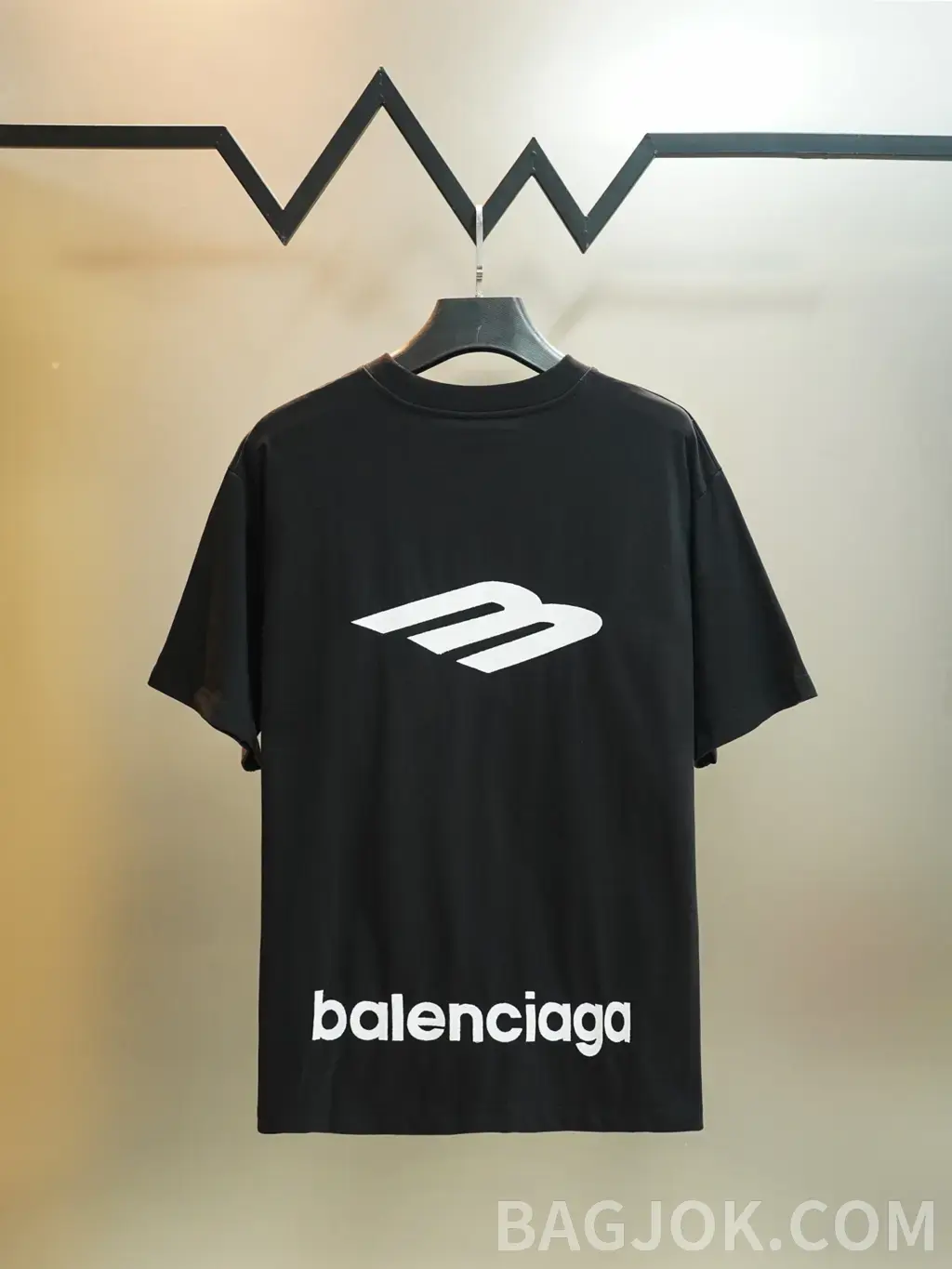 발렌시아가 BALENCIAGA M 로고 오버핏 크루넥 반팔 티셔츠 상세 이미지