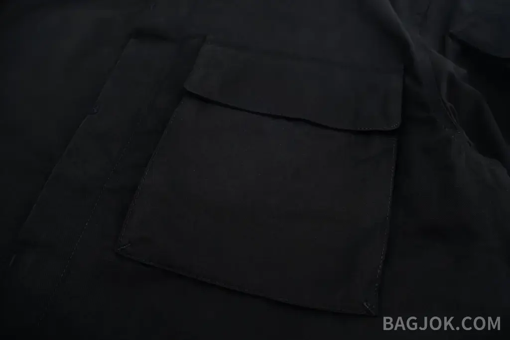 스톤아일랜드 STONE ISLAND 컴퍼스 로고 워크웨어 쇼츠leeve 셔츠 상세 이미지