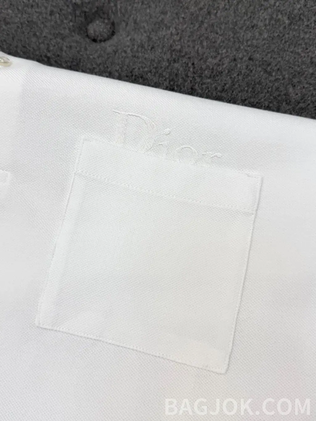 디올 DIOR 시그니처 자수 포켓 폴로 셔츠 상세 이미지