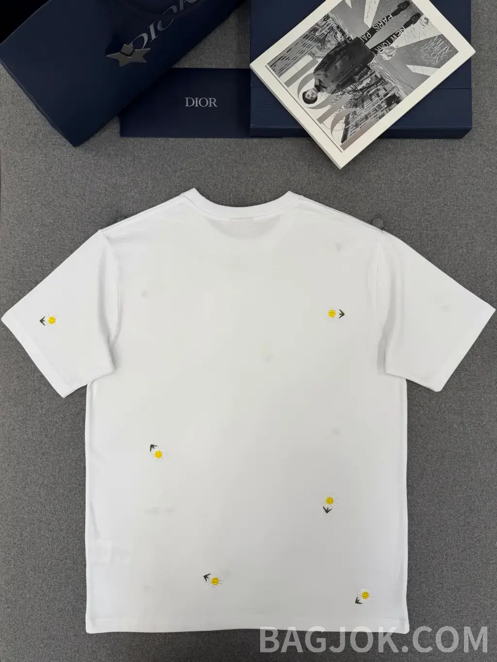 디올 DIOR 마르그리트 데이지 자수 티셔츠 상세 이미지