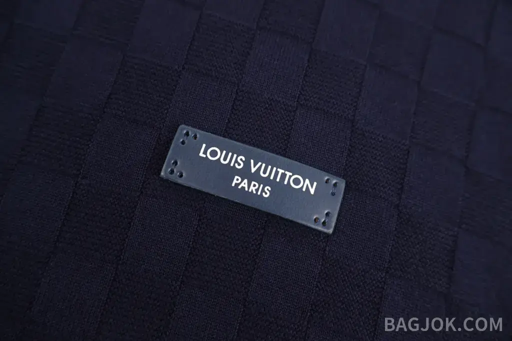 루이비통 LOUIS VUITTON 3D 다미에 체크 자카드 니트 티셔츠 상세 이미지