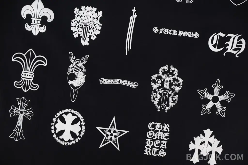 크롬하츠 CHROME HEARTS 올오버 프린트 그래픽 반팔 티셔츠 상세 이미지