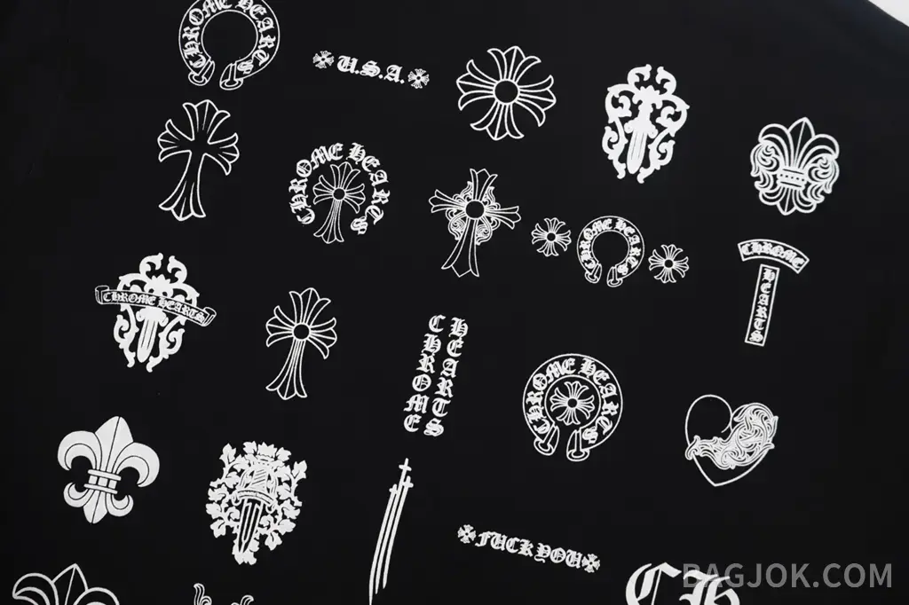 크롬하츠 CHROME HEARTS 올오버 프린트 그래픽 반팔 티셔츠 상세 이미지