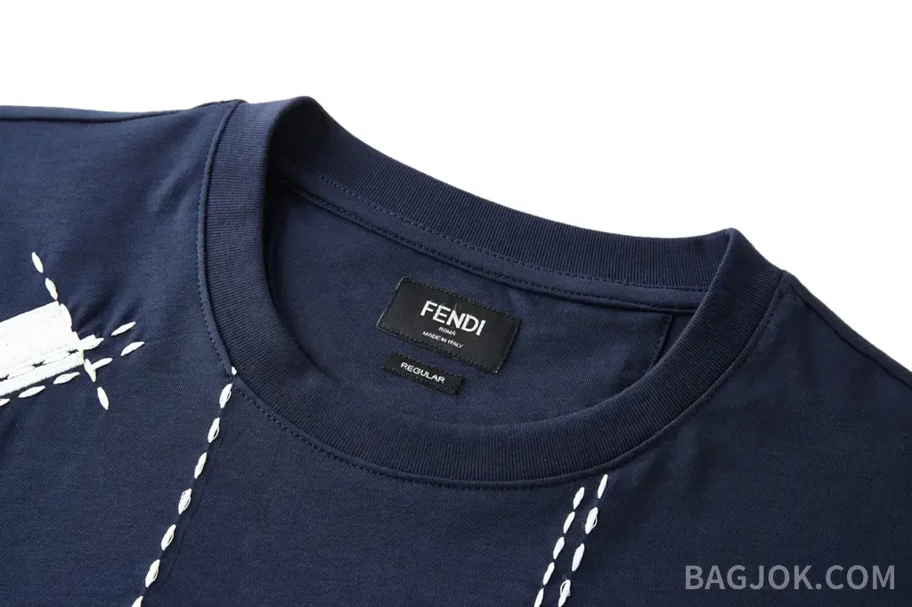 펜디 FENDI FF 체크 자수 오버 티셔츠 상세 이미지