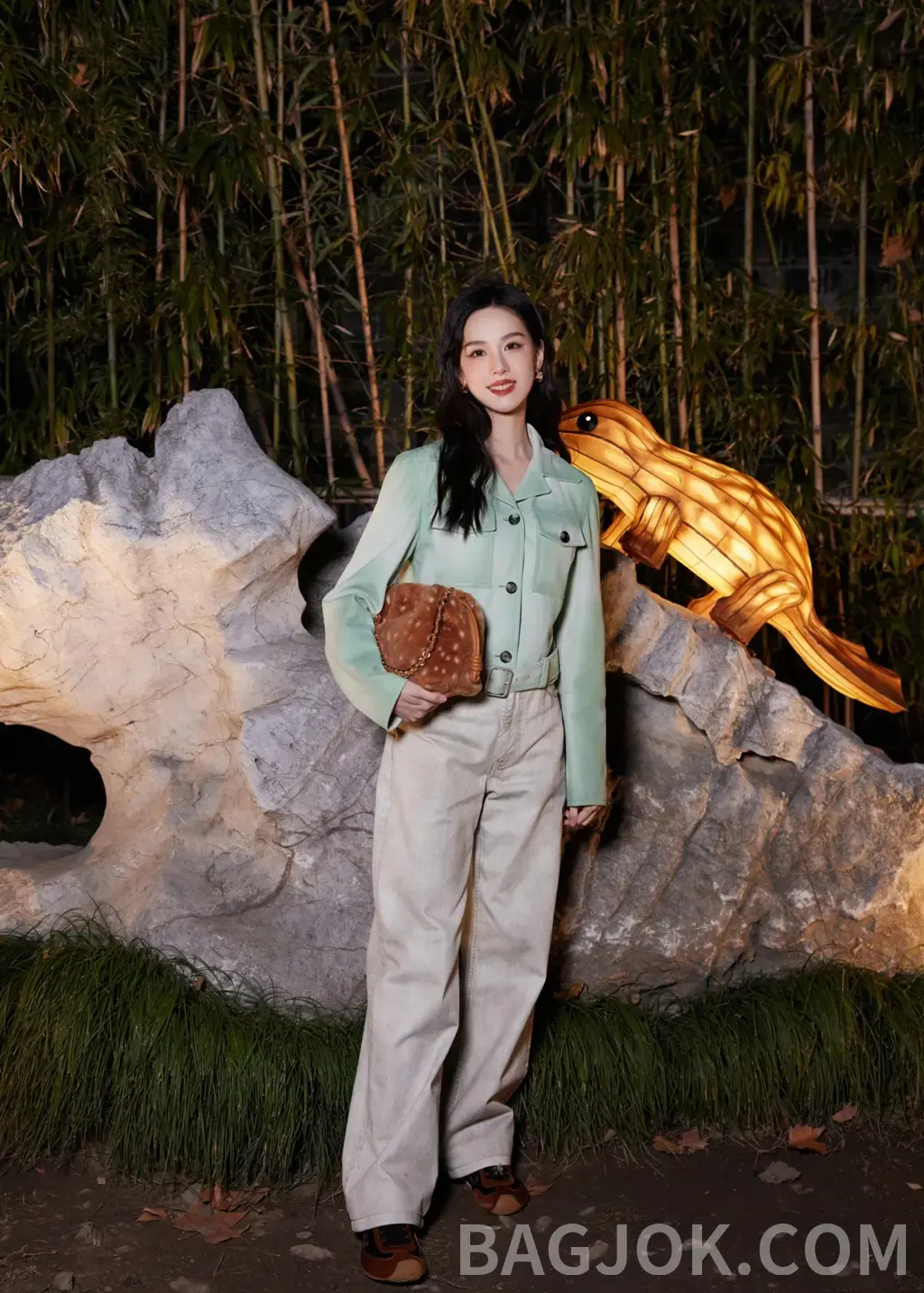 로에베 LOEWE 클라우드 다이 스모키 데님 팬츠 상세 이미지