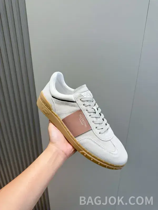 발렌티노 발렌티노 프리도트 스니커즈 상세 이미지