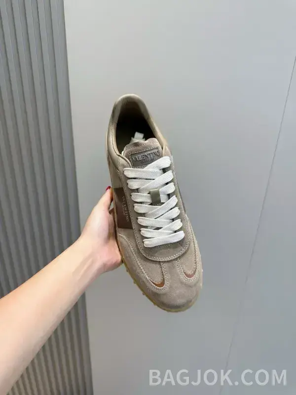 발렌티노 발렌티노 프리도트 스니커즈 상세 이미지
