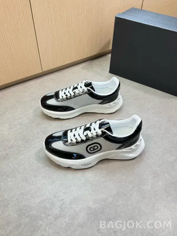 발렌티노 발렌티노 스니커즈 상세 이미지