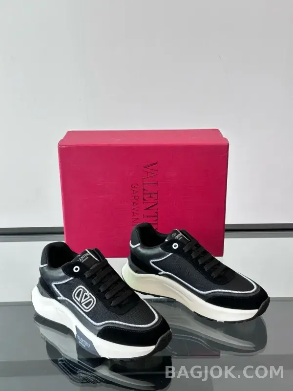 발렌티노 발렌티노 스니커즈 25SS 상세 이미지