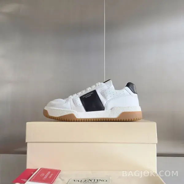 발렌티노 발렌티노 스니커즈 25SS ver.2 상세 이미지
