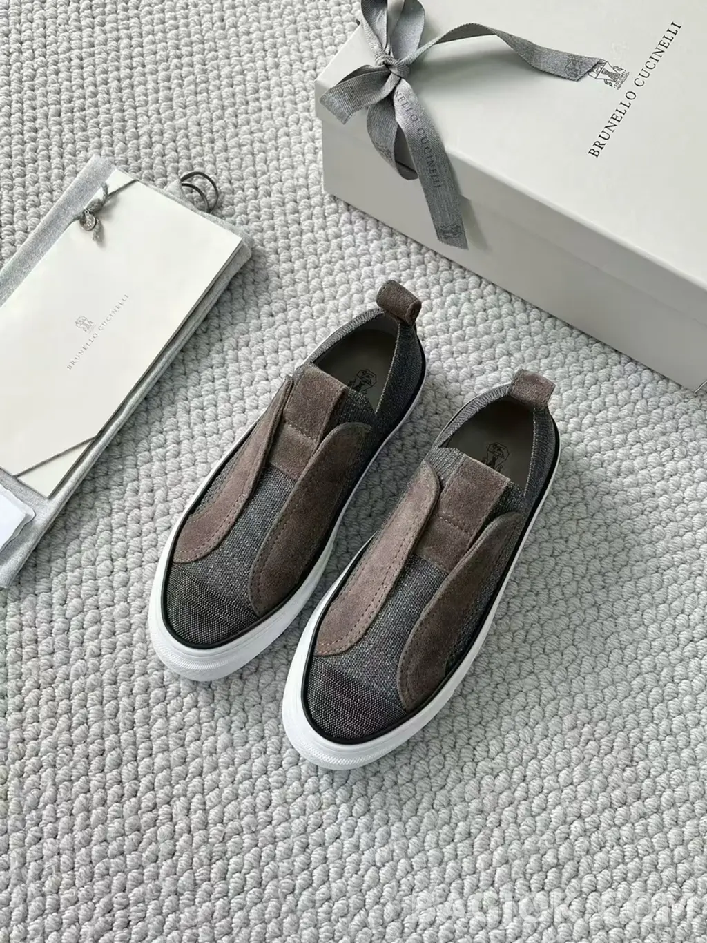 보스넬로쿠치넬리 보스넬로 쿠치넬리 로퍼 상세 이미지