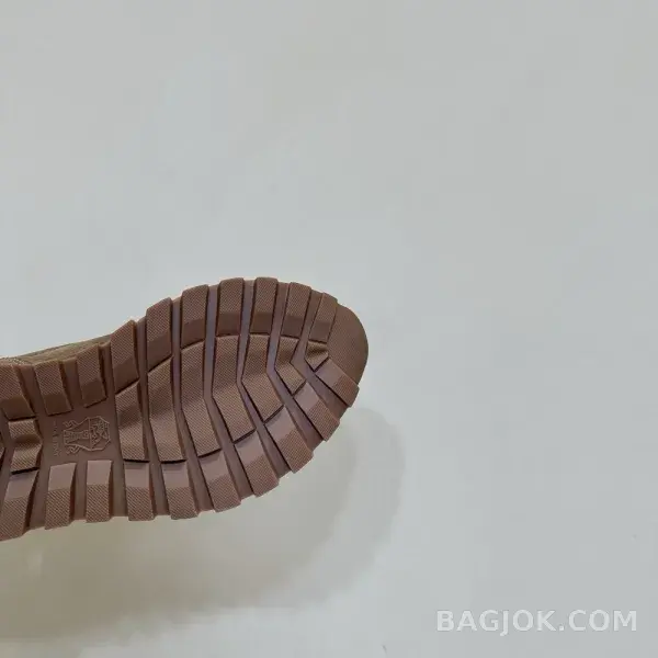 보스넬로쿠치넬리 보스넬로 쿠치넬리 콘트라스트 패널 러너 스니커즈 상세 이미지