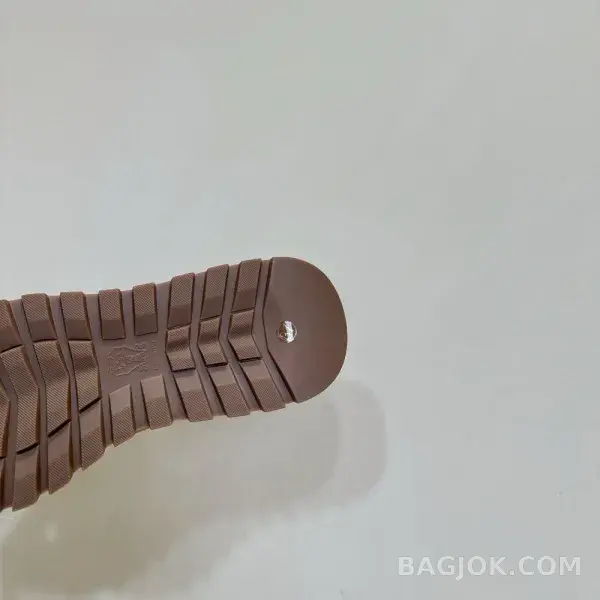 보스넬로쿠치넬리 보스넬로 쿠치넬리 콘트라스트 패널 러너 스니커즈 상세 이미지