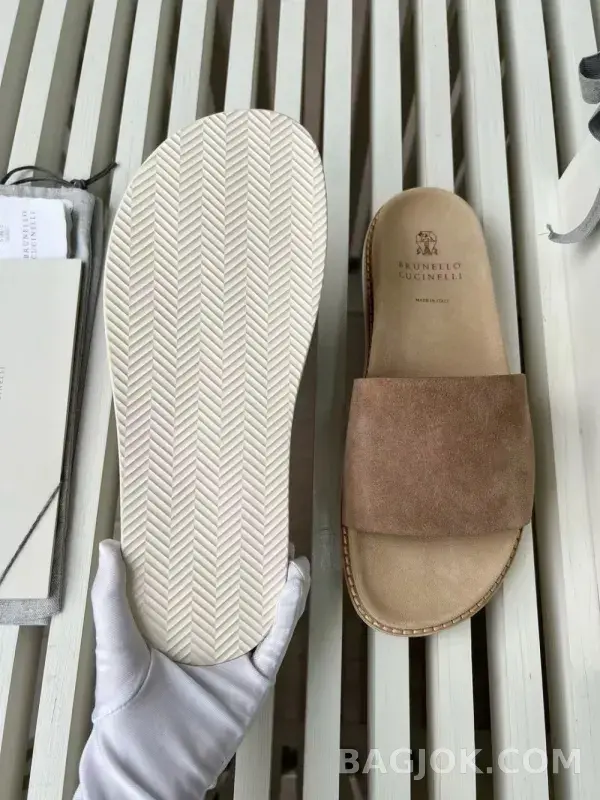 보스넬로쿠치넬리 보스넬로 쿠치넬리 스웨이드 원밴드 슬라이드 슬리퍼 상세 이미지