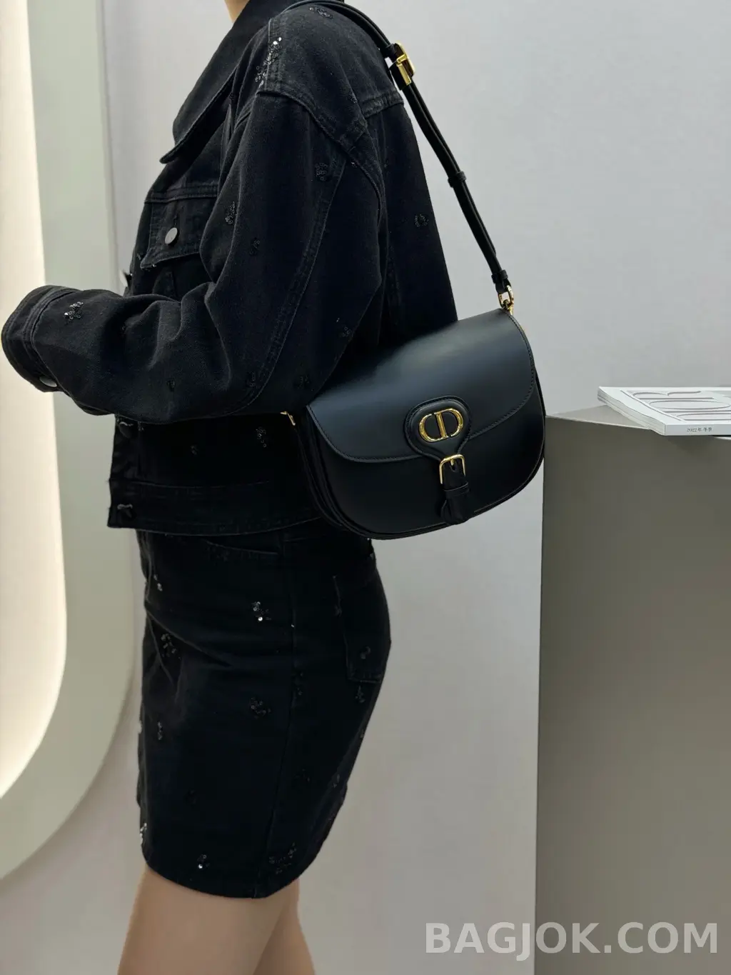 디올 디올 바비백 레더 미디움 상세 이미지