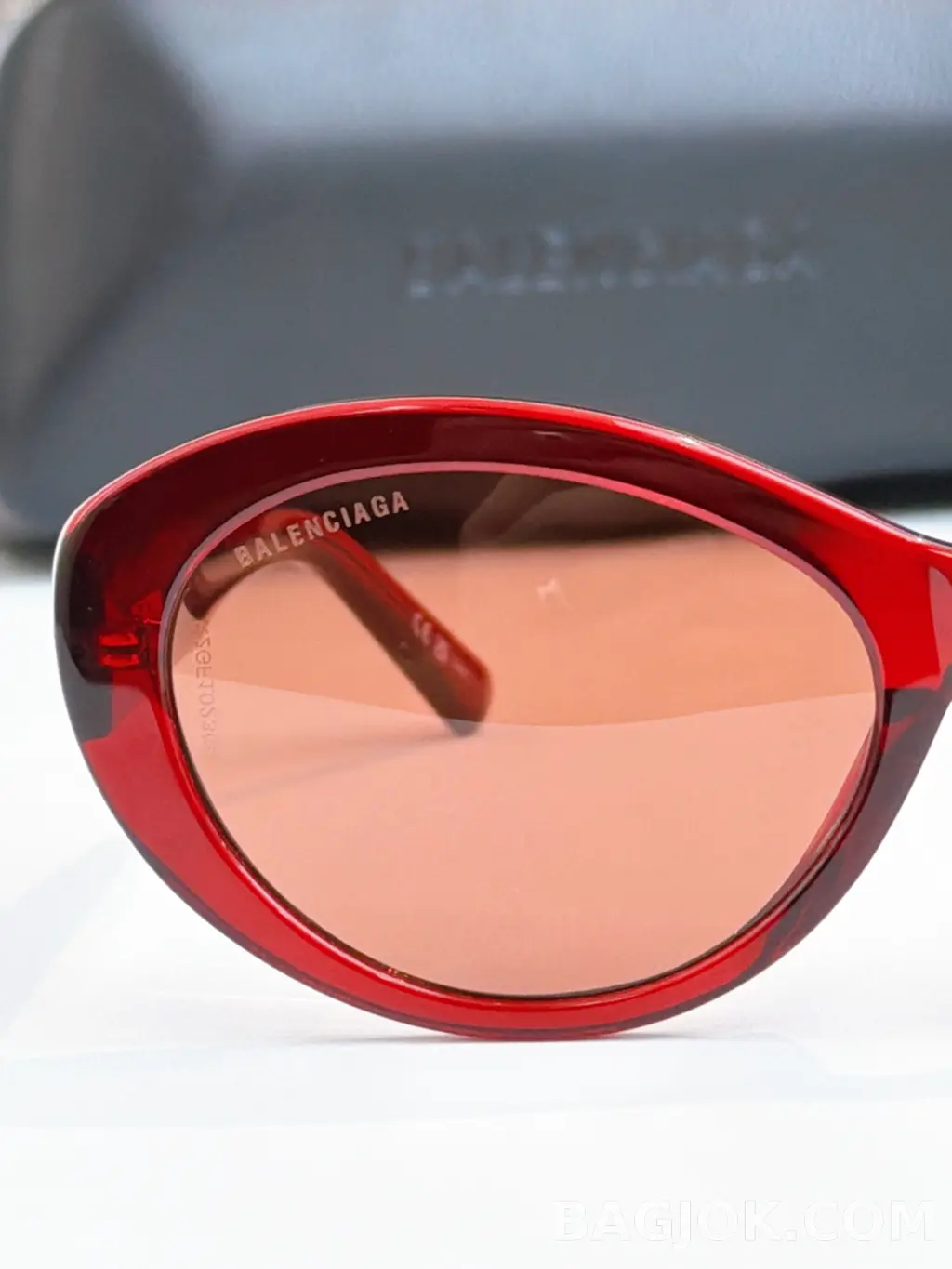 발렌시아가 BALENCIAGA Oval Cat-Eye Sunglasses 상세 이미지