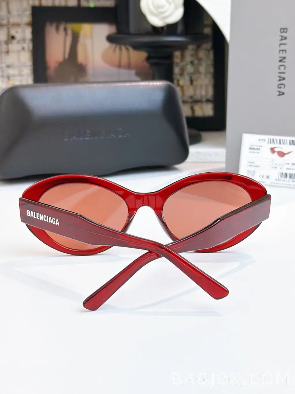 발렌시아가 BALENCIAGA Oval Cat-Eye Sunglasses 상세 이미지