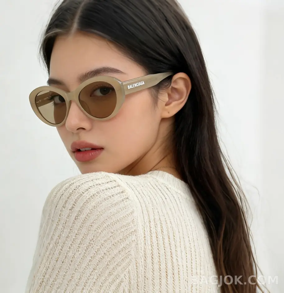 발렌시아가 BALENCIAGA Oval Cat-Eye Sunglasses 상세 이미지