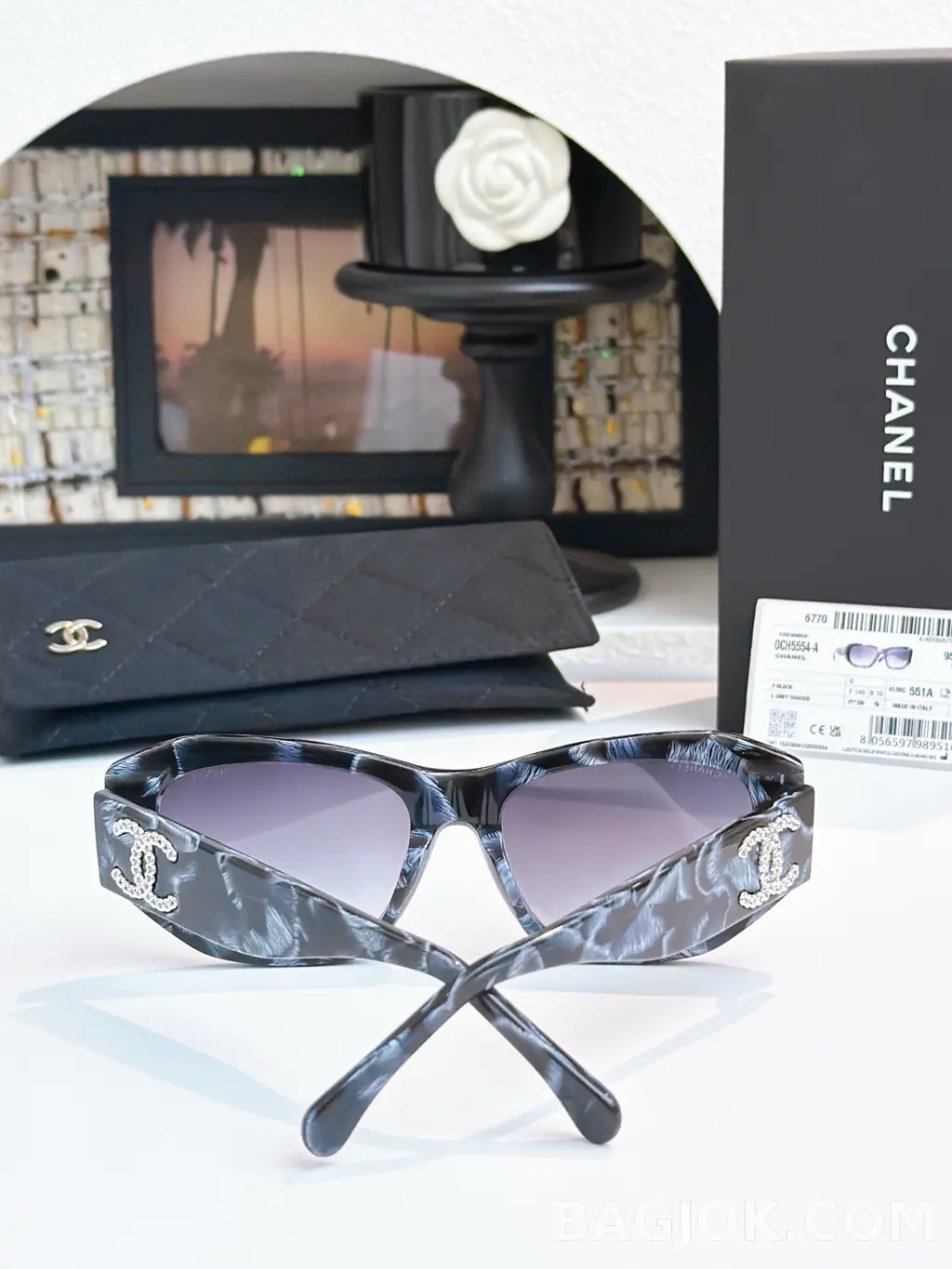 샤넬 CHANEL CH5554 Rectangular Sunglasses 상세 이미지