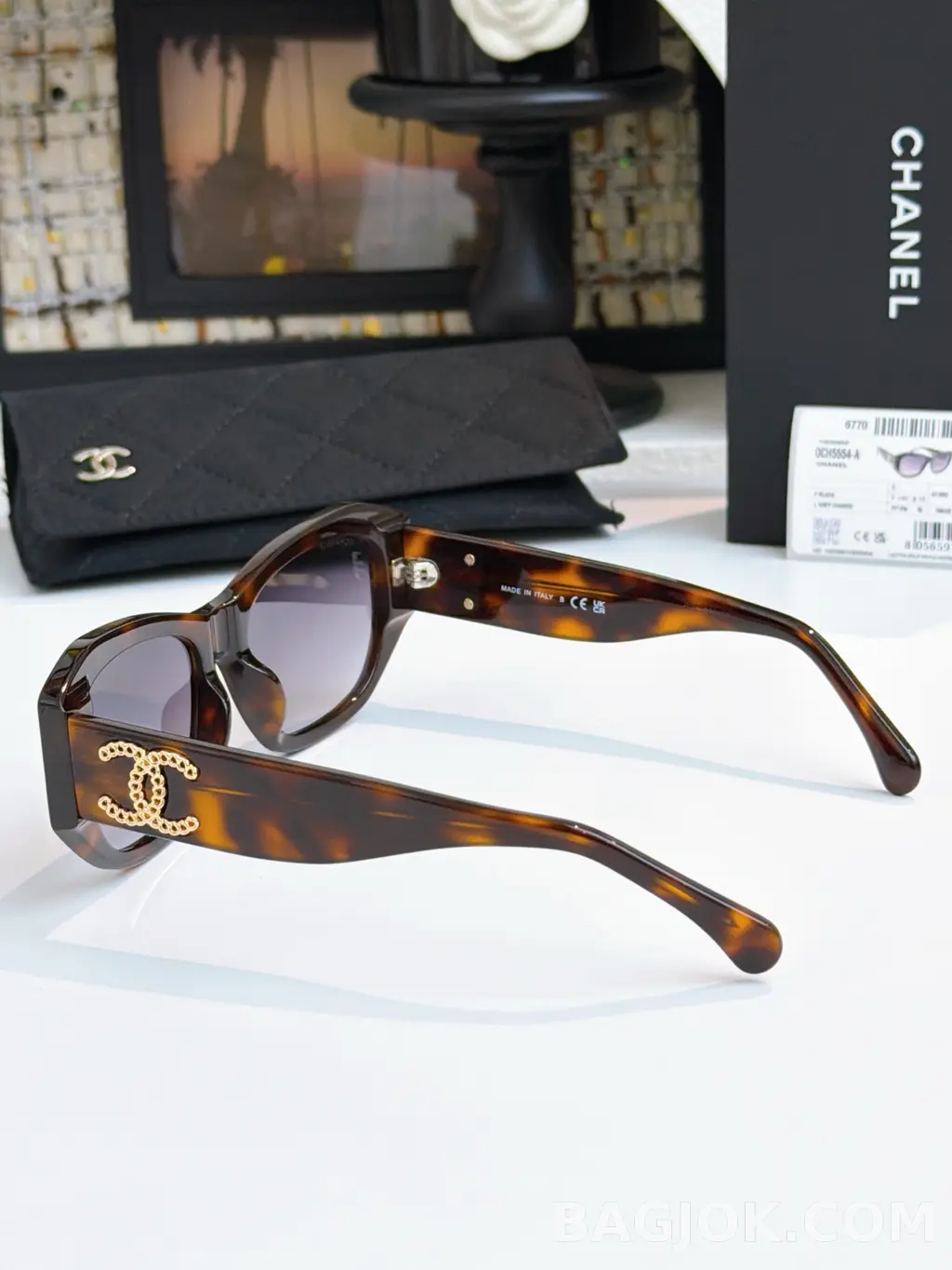샤넬 CHANEL CH5554 Rectangular Sunglasses 상세 이미지