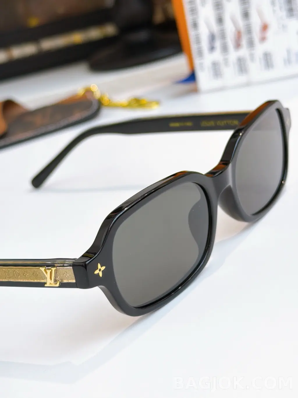 루이비통 LOUIS VUITTON Z3045W Sunglasses 상세 이미지
