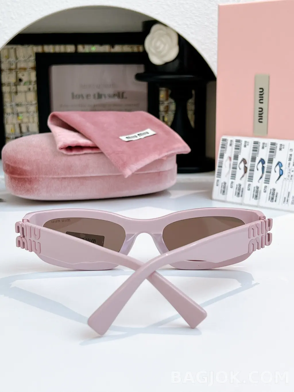 미우미우 MIU MIU SMU B04-F Sunglasses 상세 이미지