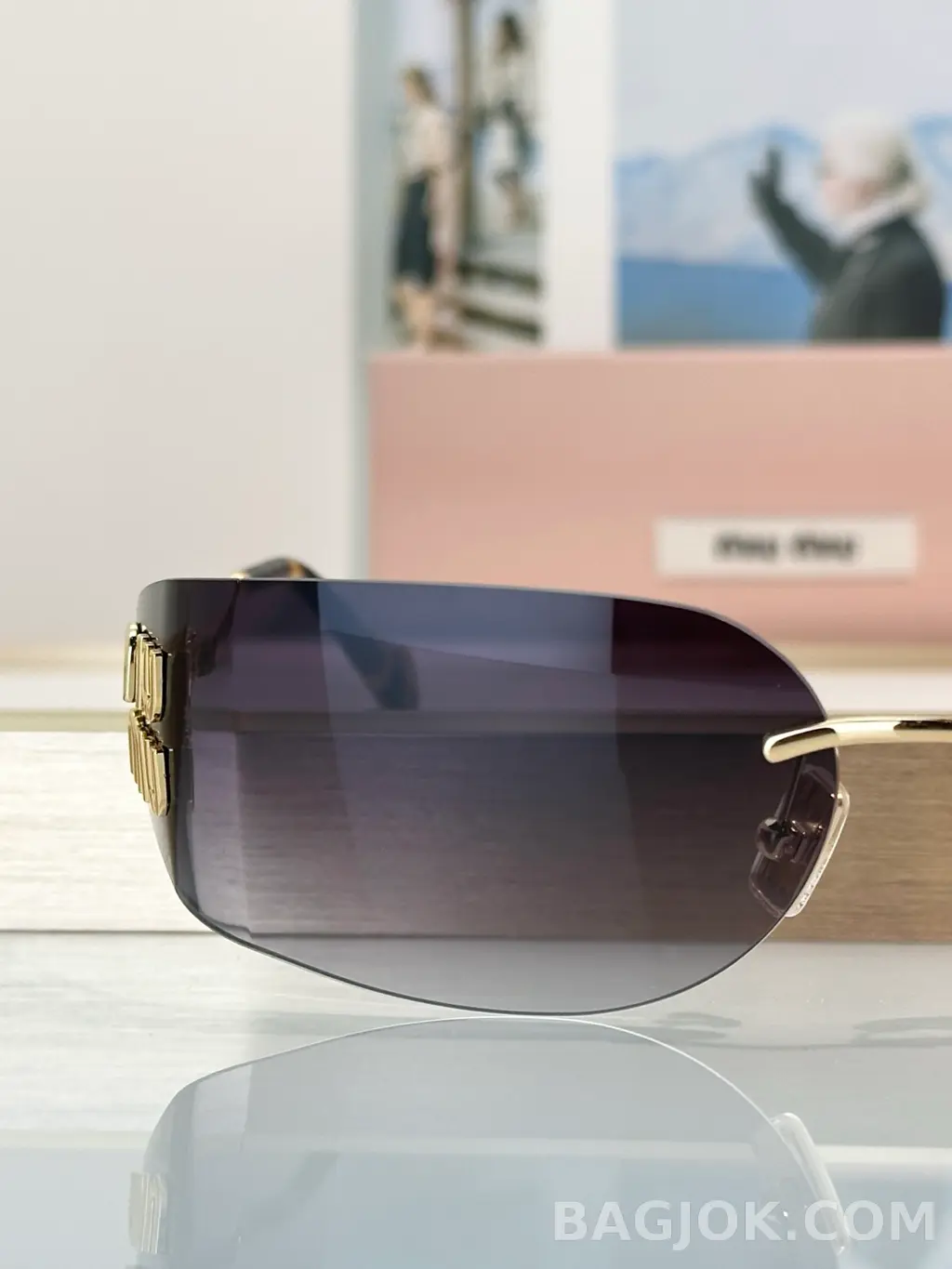 미우미우 MIU MIU SMUA51 Sunglasses 상세 이미지