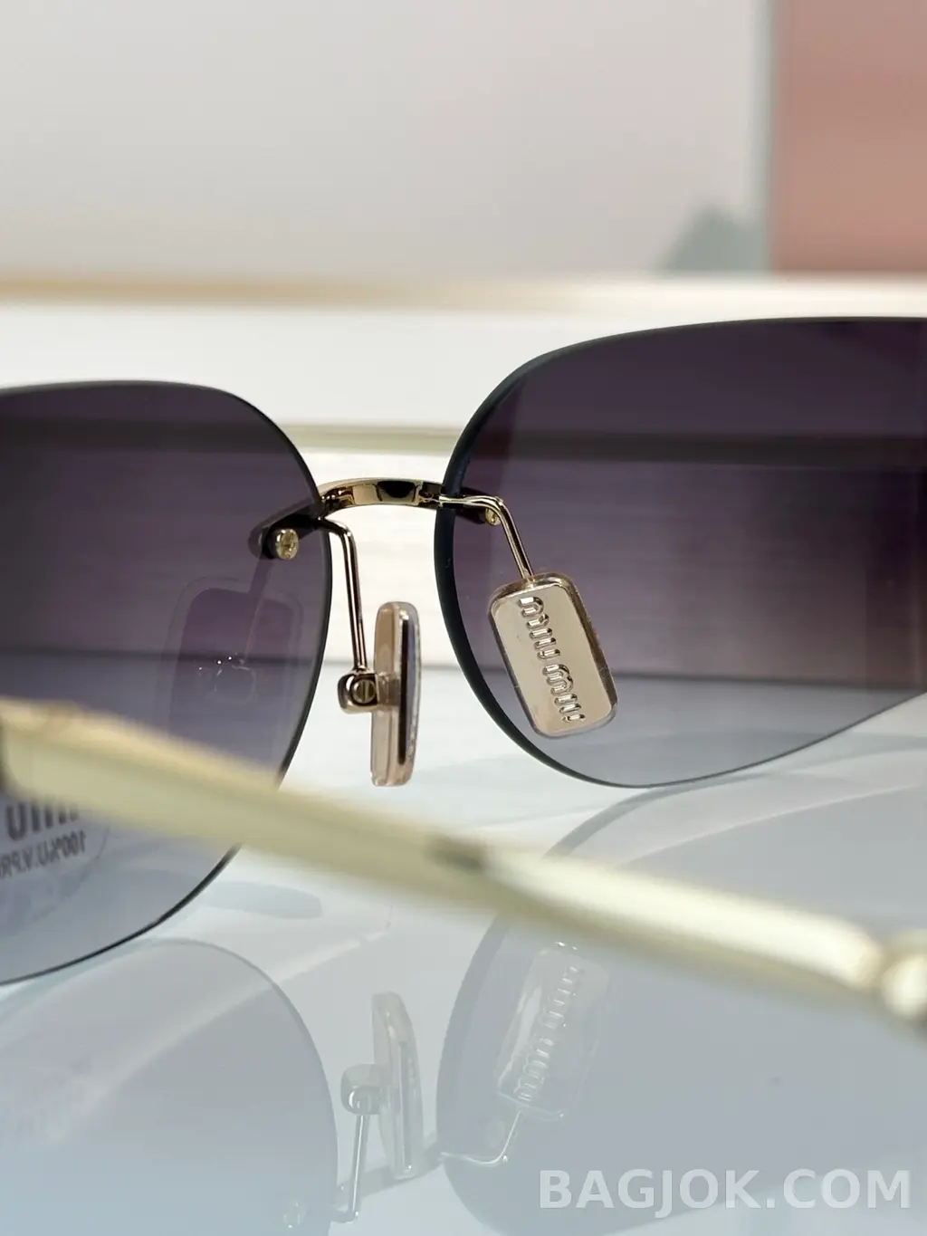 미우미우 MIU MIU SMUA51 Sunglasses 상세 이미지