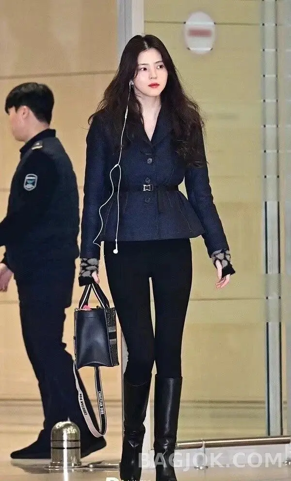 디올 디올 오블리크 북 토트 스트랩백 스몰 상세 이미지