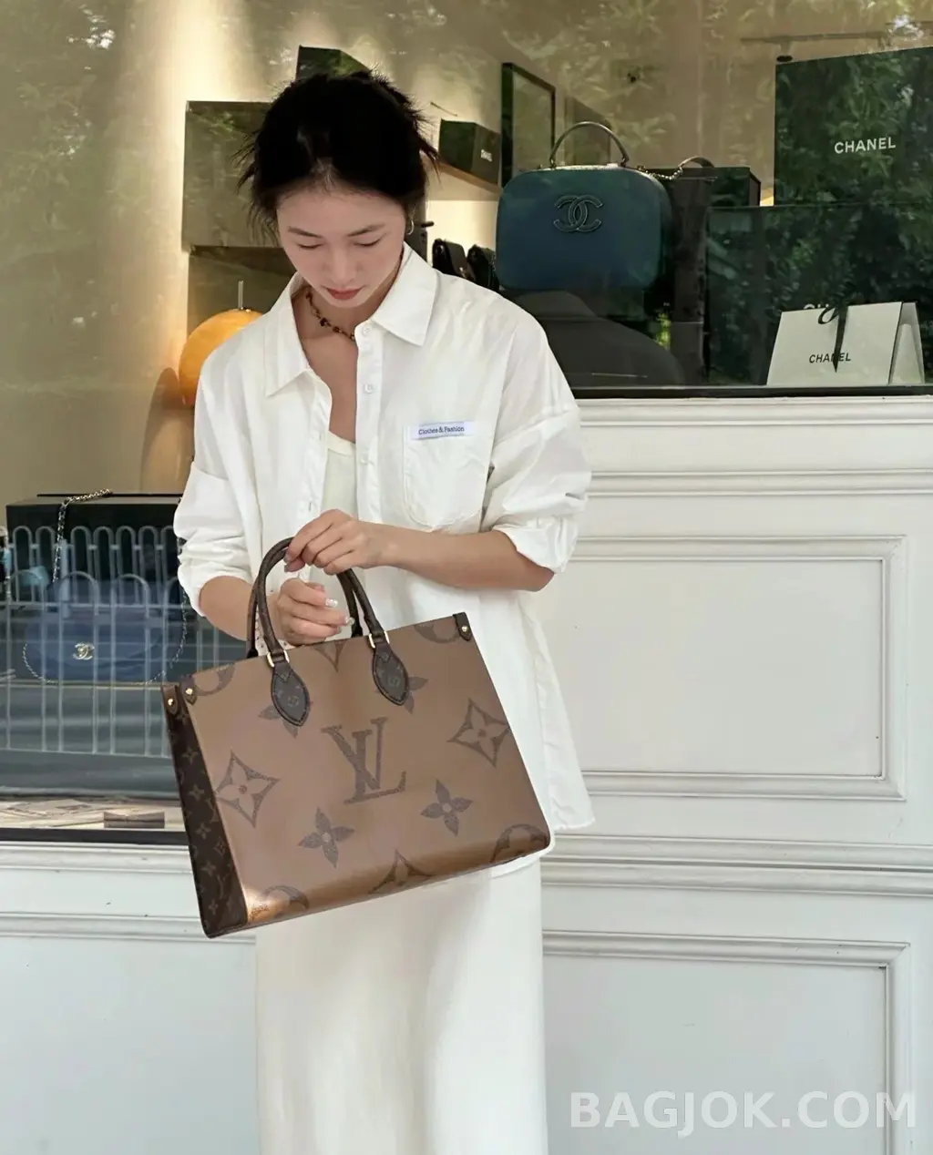 루이비통 루이비통 온더고 토트백 MM 상세 이미지
