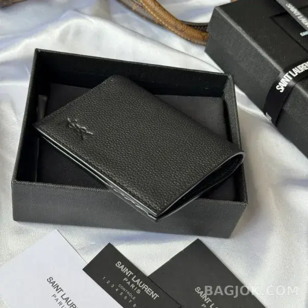 생로랑 생로랑 카산드르 엠보싱 카드지갑 상세 이미지