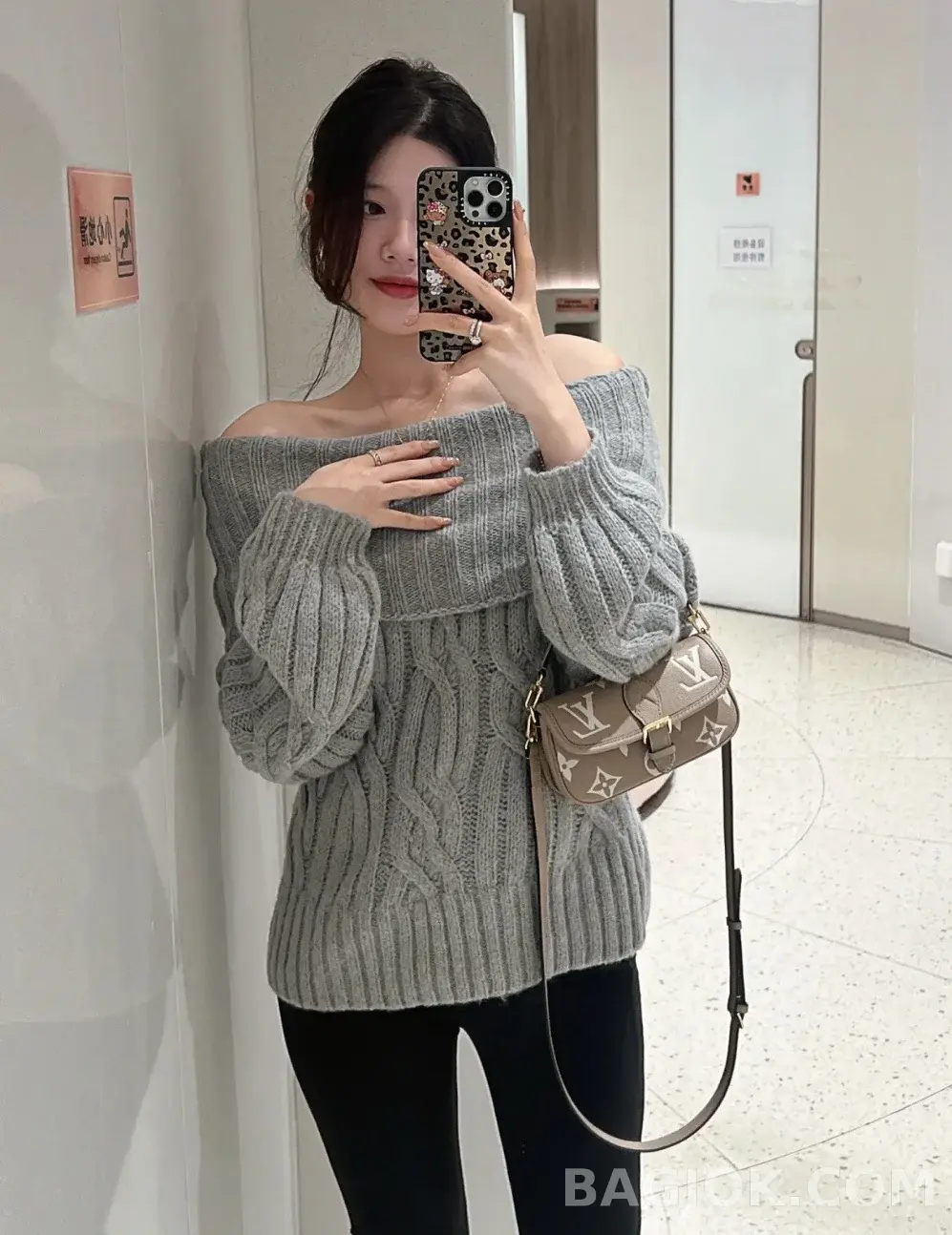 루이비통 루이비통 앙프렝뜨 나노 다이앤 바이컬러 상세 이미지