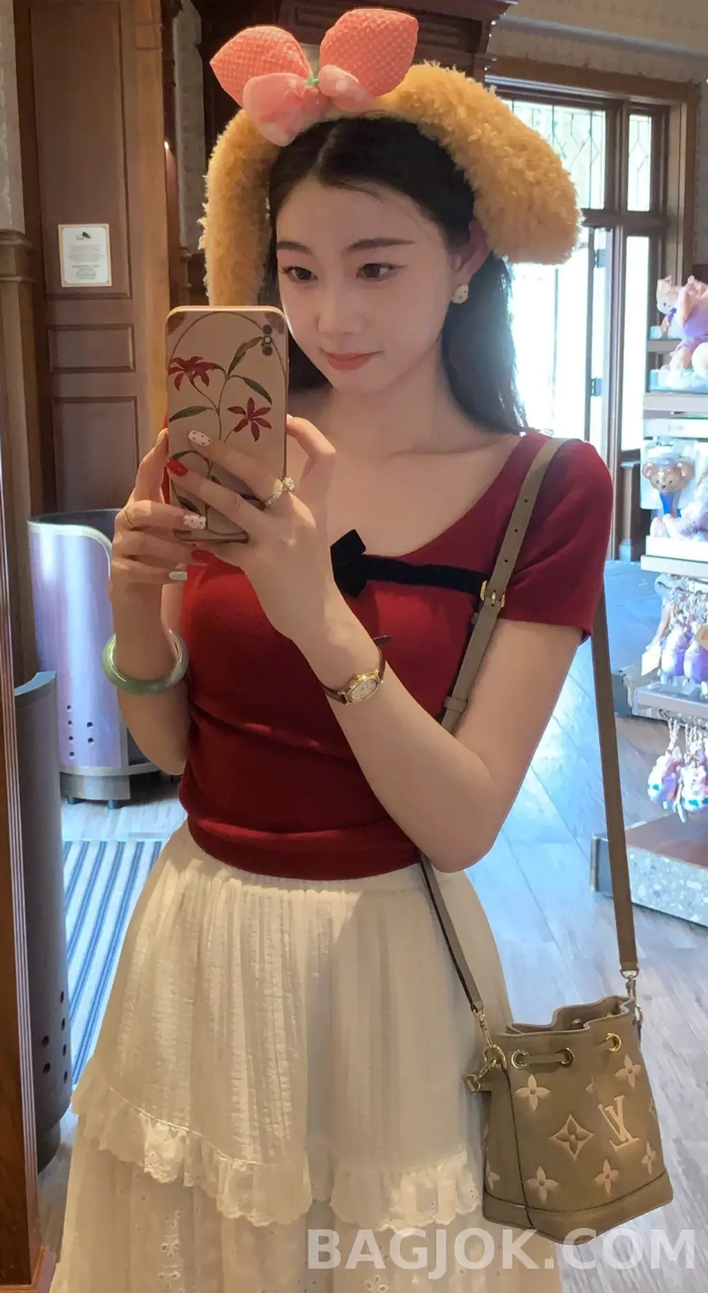 루이비통 루이비통 앙프렝뜨 바이컬러 나노 노에 버킷백 상세 이미지