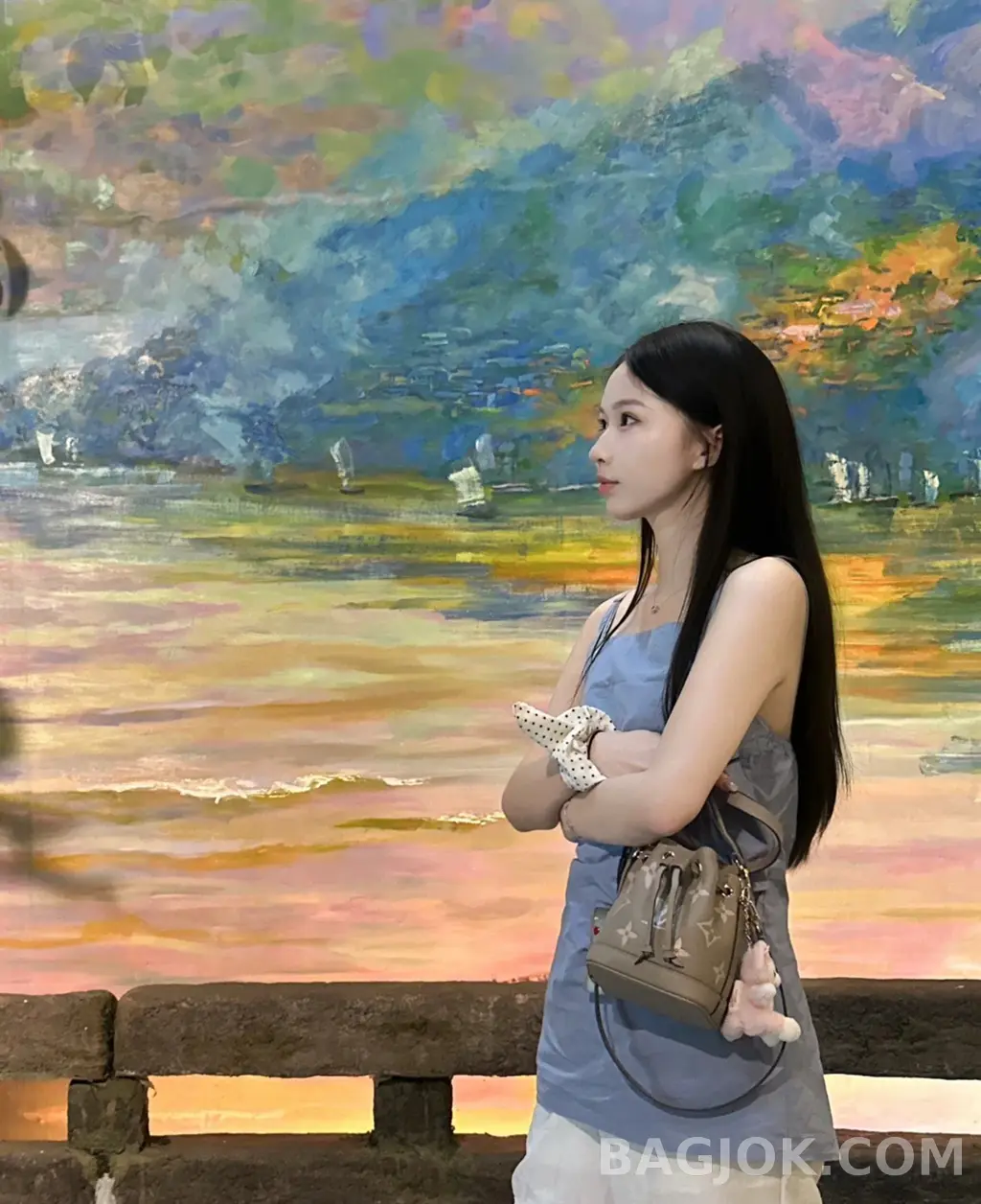 루이비통 루이비통 앙프렝뜨 바이컬러 나노 노에 버킷백 상세 이미지