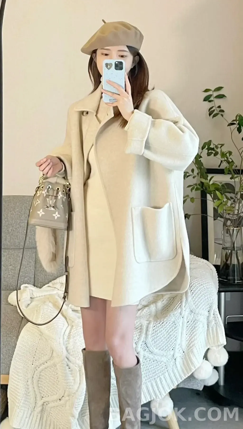 루이비통 루이비통 앙프렝뜨 바이컬러 나노 노에 버킷백 상세 이미지