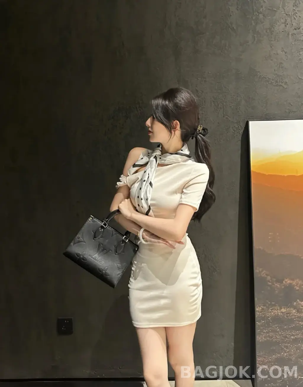 루이비통 루이비통 앙프렝뜨 온더고 BB 상세 이미지