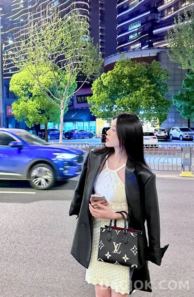 루이비통 루이비통 앙프렝뜨 온더고 PM 상세 이미지