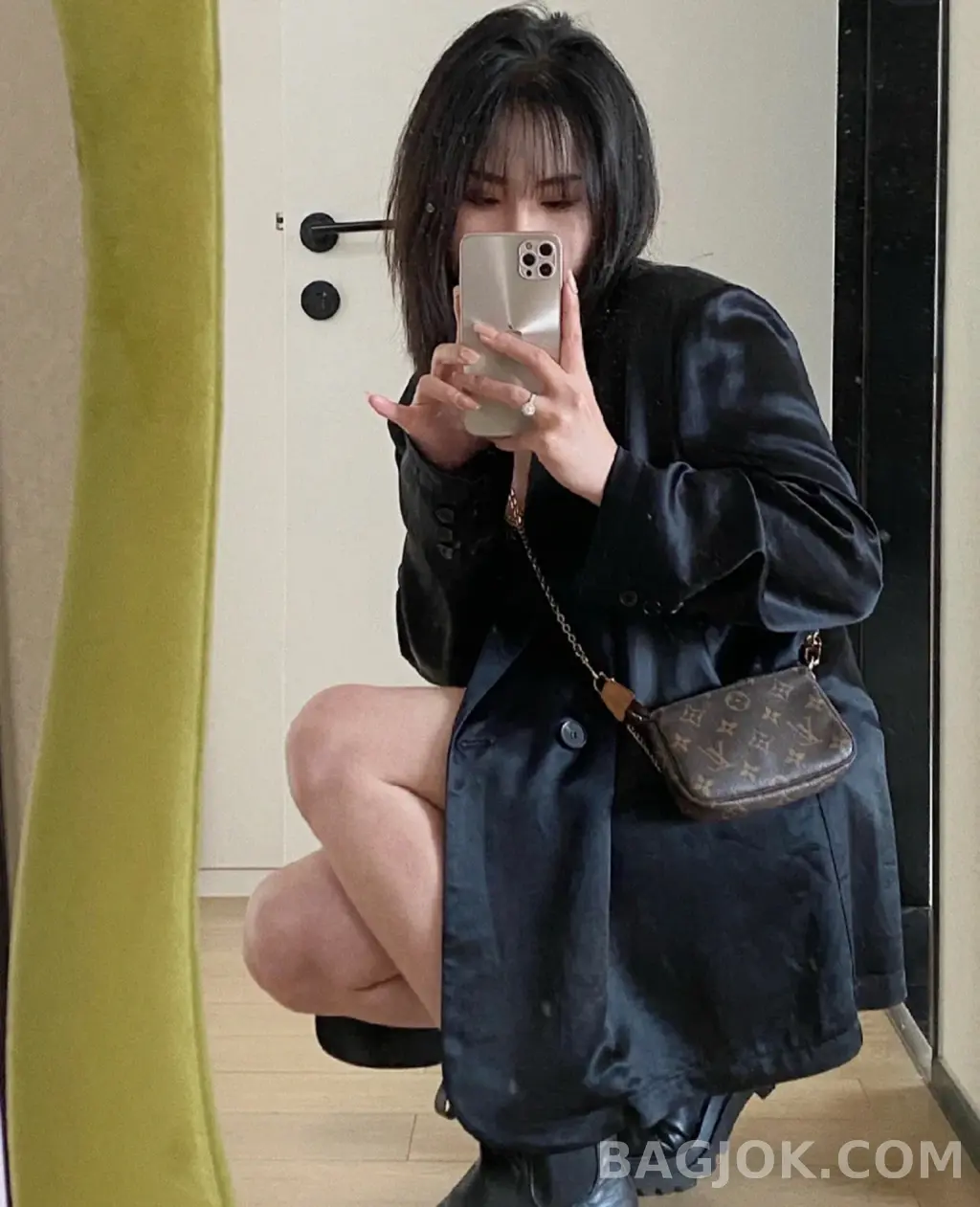 루이비통 루이비통 포쉐트 악세수아 미니 상세 이미지
