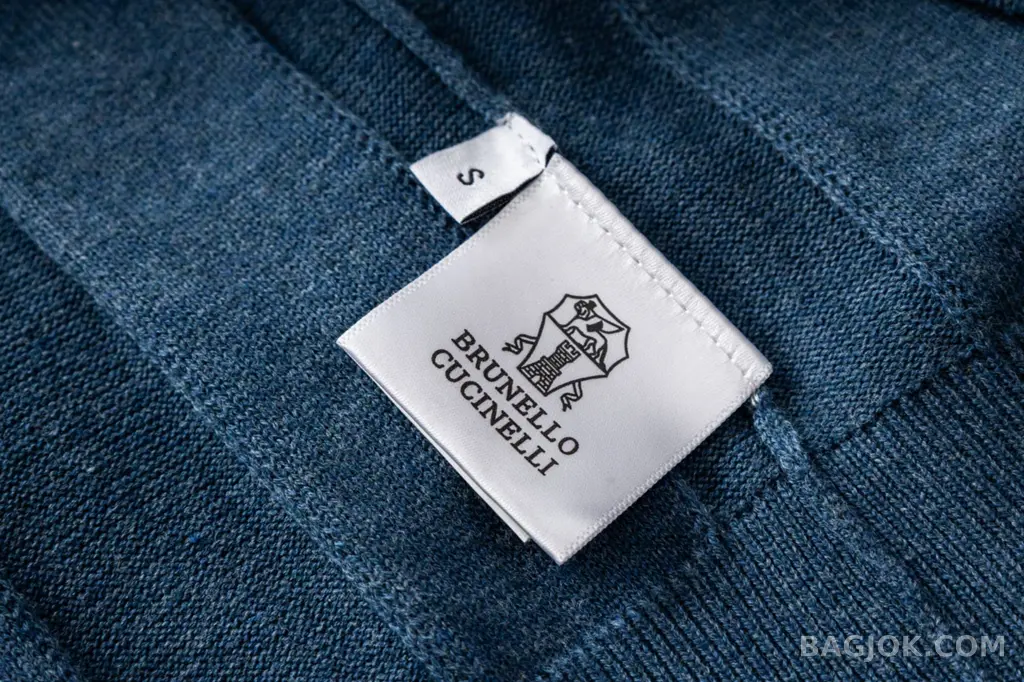 보스넬로쿠치넬리 Brunello Cucinelli 린넨 혼방 헨리넥 숏슬리브 니트 상세 이미지