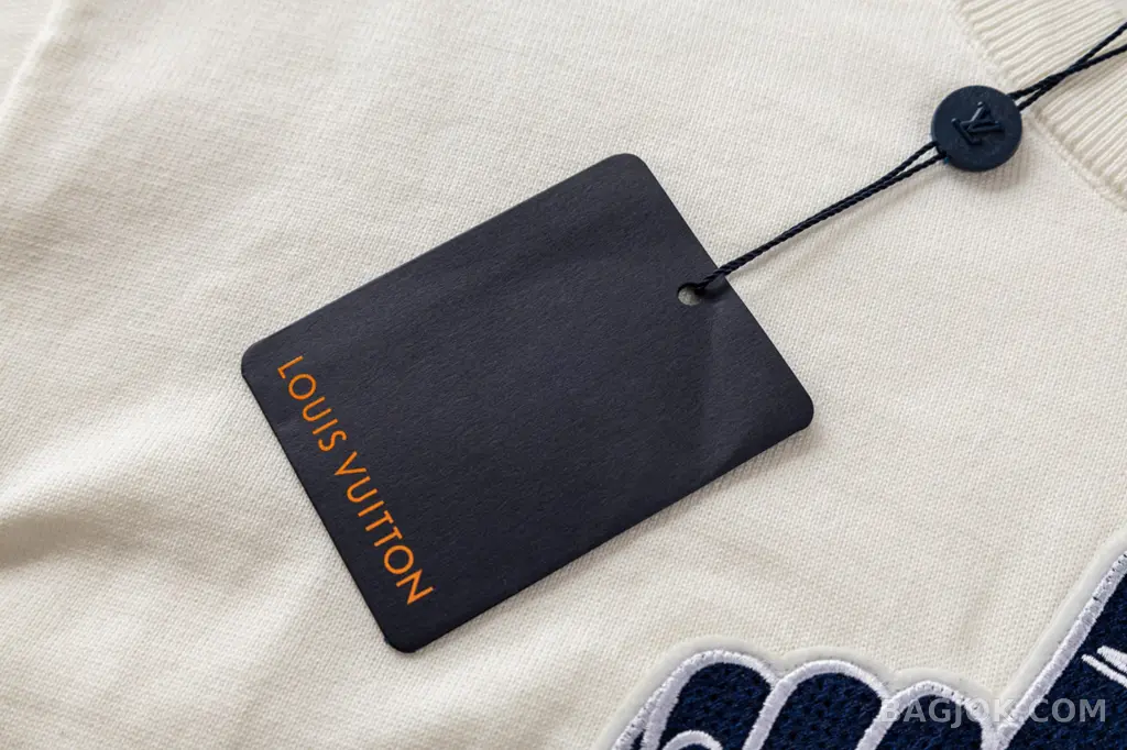 루이비통 Louis Vuitton 핸드 제스처 자수 코튼 티셔츠 상세 이미지