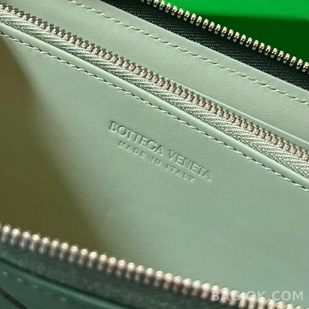 보테가베네타 보테가 베네타 인트레치아토 지퍼 투톤 장지갑 상세 이미지